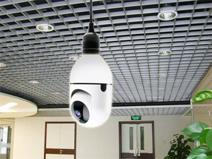 Ycc365puls 360 panoramik kapalı IP kamera işık kablosuz bulut CCTV ağ ampul ile ev güvenlik kamerası PTZ Wifi kamera