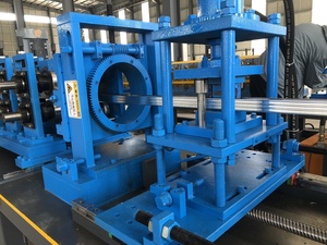 钢型材制造金属螺柱和轨道滚压成型机轻型钢架CD UD CW UW通道干墙机 - Product Image 6