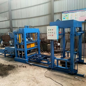 Línea de producción de bloques de construcción Maquinaria de fabricación de bloques de ladrillo hueco de enclavamiento de hormigón a la venta - Product Image 3