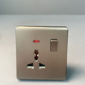 ซ็อกเก็ตสวิตช์ไฟ4ทางโลหะสีเทาพร้อมวัสดุ PC ที่ทนทานและพอร์ต USB เสาเดียวเครือข่าย NFC แรงดันไฟฟ้าสูงสุด250V และ240V - Product Image 4