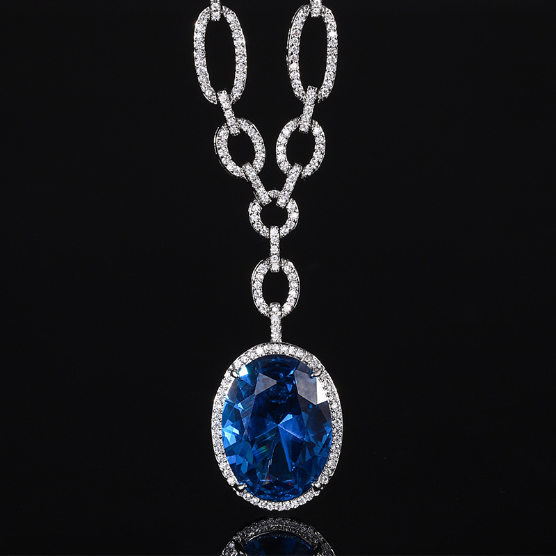 Blue pointed crystal necklace
