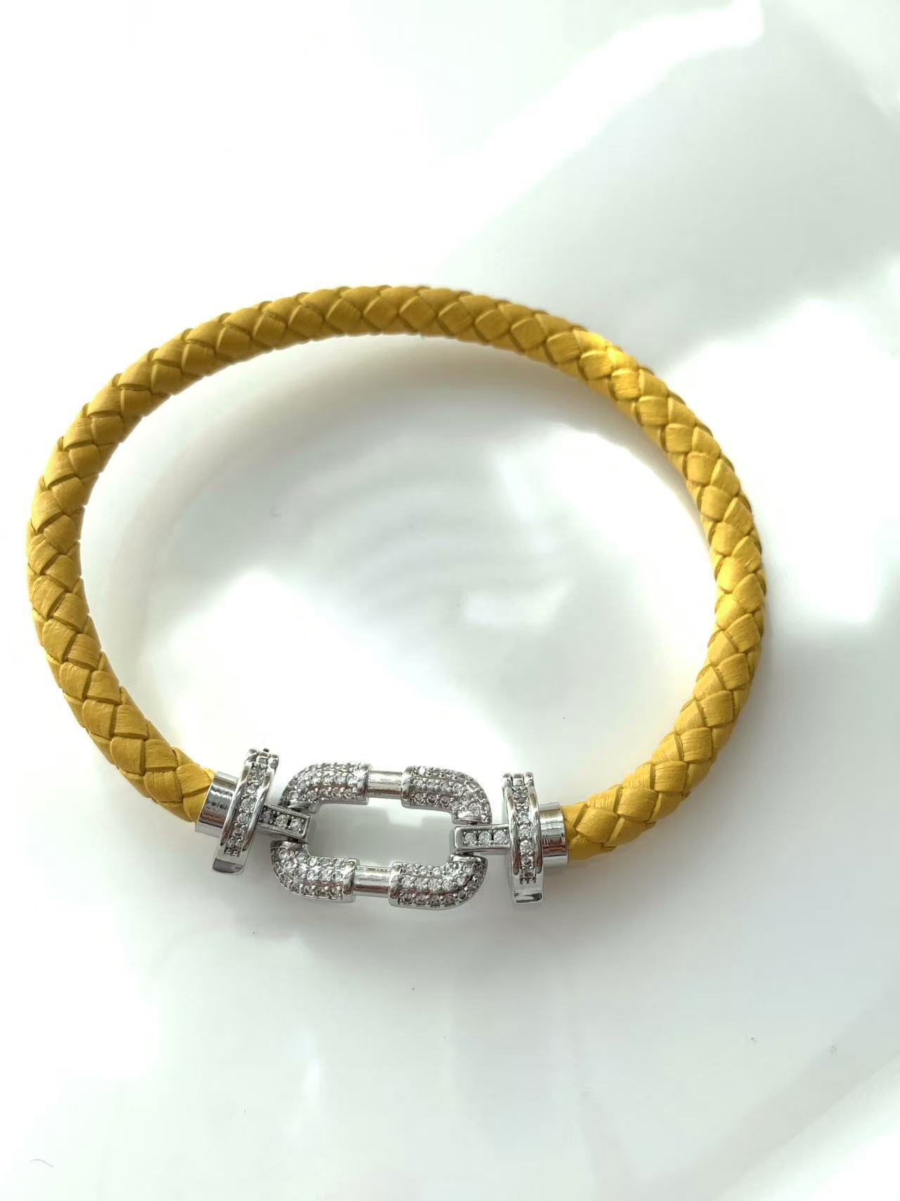 H05-Yellow