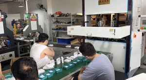 东莞德高机械全自动制箱机Dg-567AB