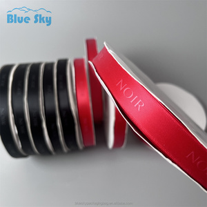 Lazo de cinta satinada impreso personalizado para lazo elástico caja de regalo embalaje papel de regalo de color cinta de satén para bricolaje - Product Image 1