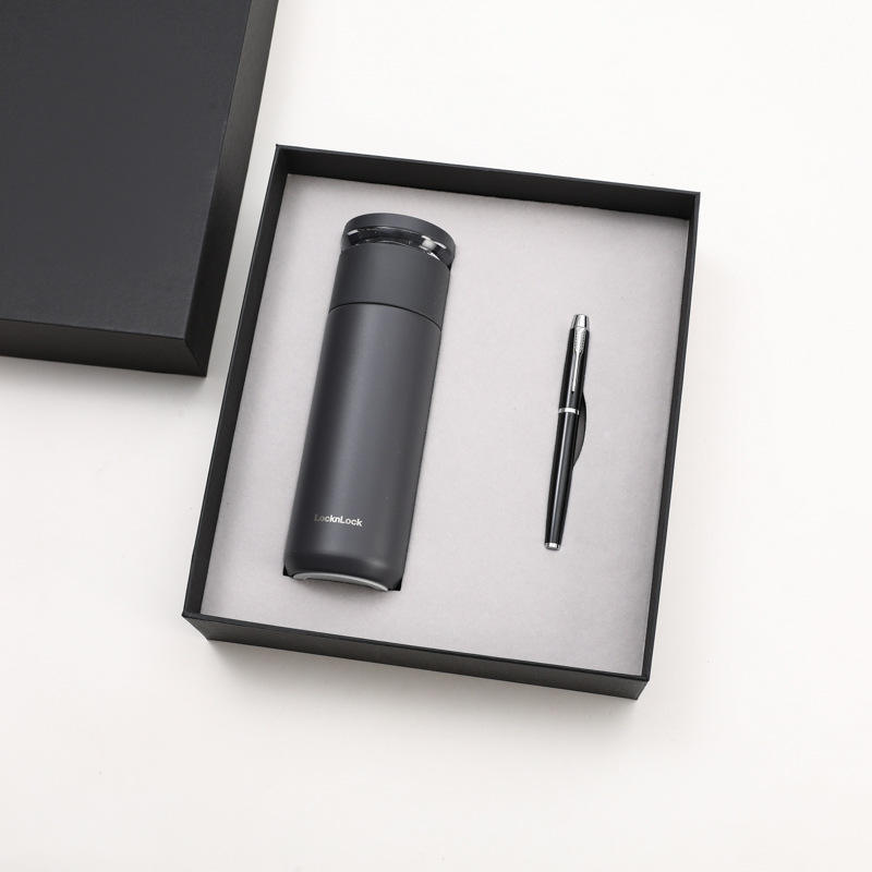 Tasse à verrouillage + stylo signature noir