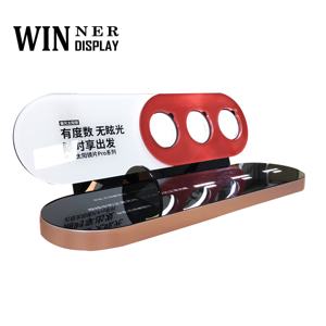 Espositore per occhiali da sole polarizzati espositore per lenti in acrilico con LED - Product Image 2