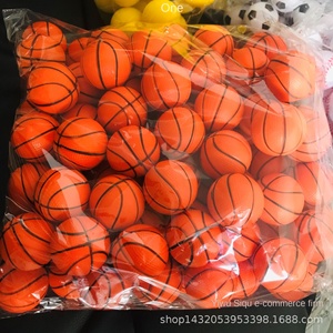 Vendita calda 4CM di schiuma morbida Mini calcio e pallacanestro palla rimbalzante per bambini piccoli plastica in spugna giocattolo - Product Image 4