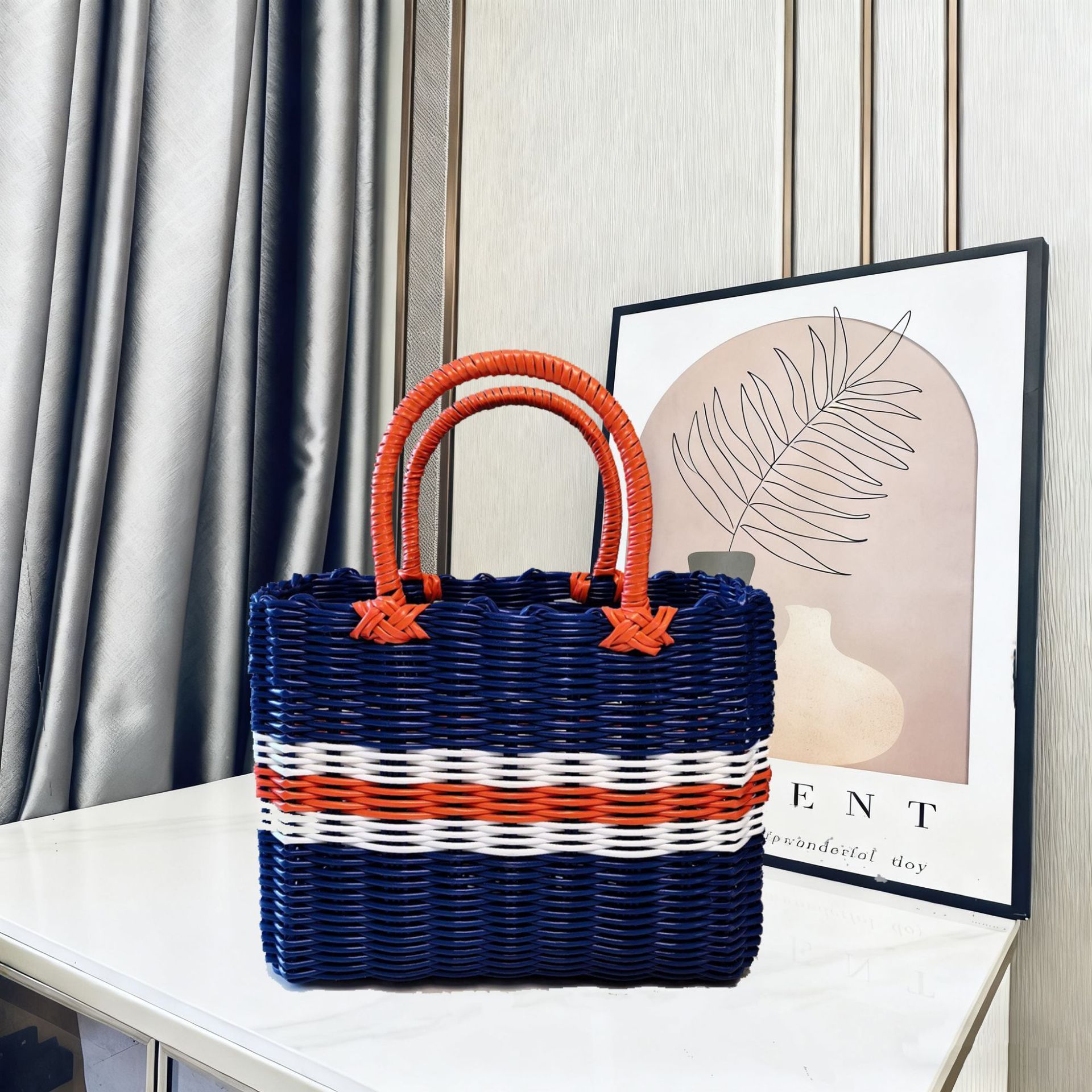 Bleu marine + blanc + orange/M