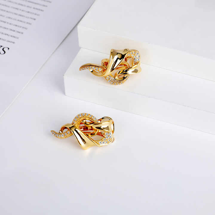 CZ Diamond Twisted Knot Clip-on Earrings Abstract Jewelry Statement Women Ear Accessories One-stop Custom Wholesale Price