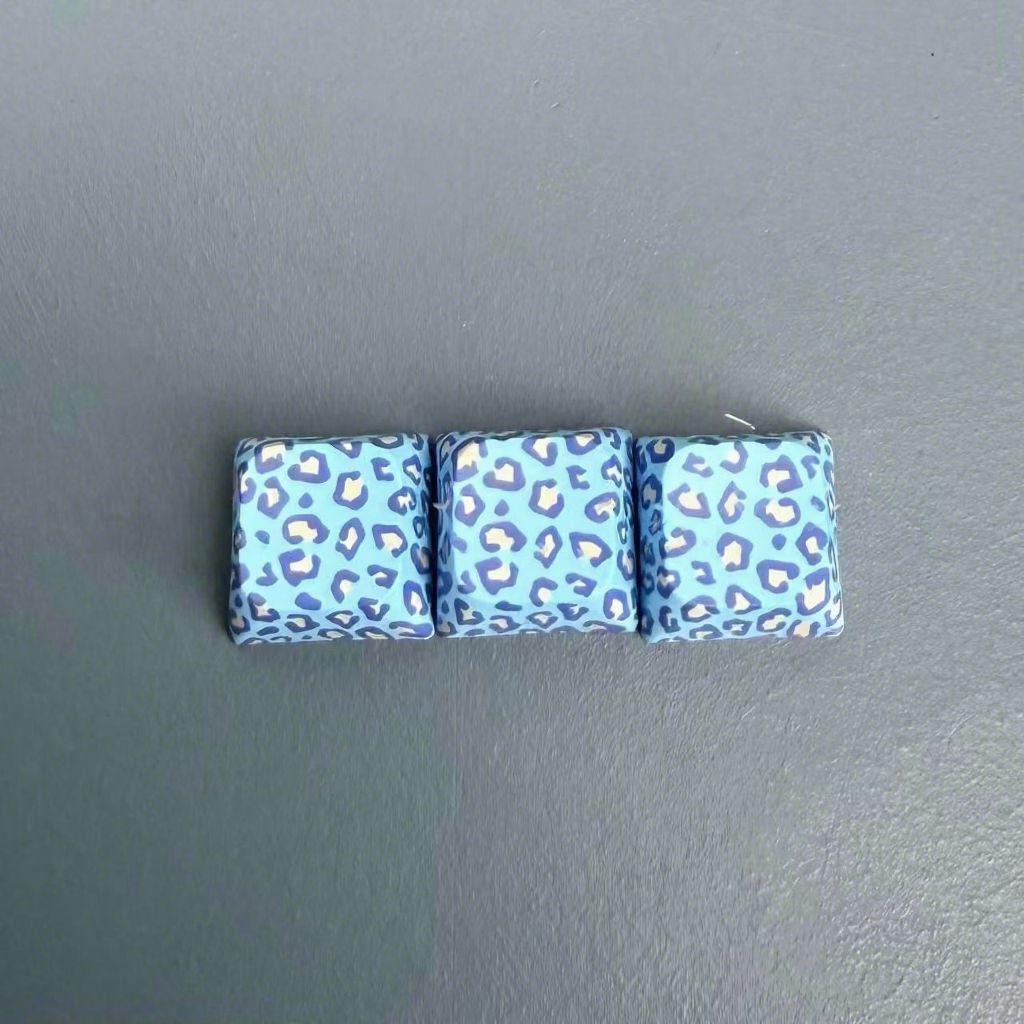 Blue leopard print