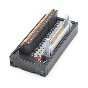 QMT011SL Terminal Block <strong>Module</strong> 32 Bit PLC <strong>Input</strong> and <strong>Output</strong> <strong>Module</strong> with Light Adapter Terminal Block PLC <strong>Relay</strong> Terminal Station - Product Image 3