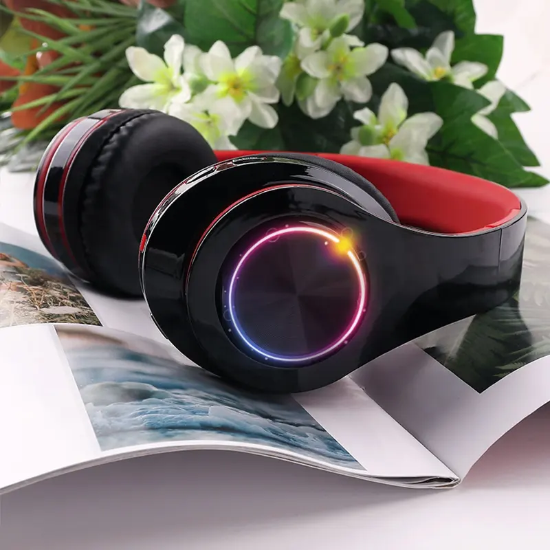 Grosir Tiongkok Murah Headphone Headphone Earphone Gaming Stereo Nirkabel Pada Telinga Dapat Dilipat Noise Cancelling dengan Mikrofon