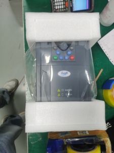 LCGK LC880 Bomba Solor Uso Controlador de pulso Fuente de alimentación Inversor Unidad de CA Unidades de frecuencia variable para control de velocidad del motor - Product Image 6
