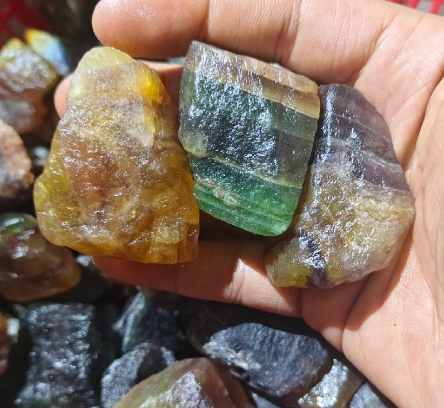 Piedra Bruta de Fluorita Arcoíris