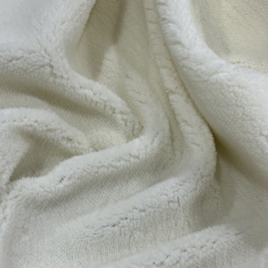 Trung Quốc Nhà sản xuất bán buôn dệt kim nhuộm màu rắn 340gsm 100% polyester hướng dương Sherpa vải cho quần áo - Product Image 5