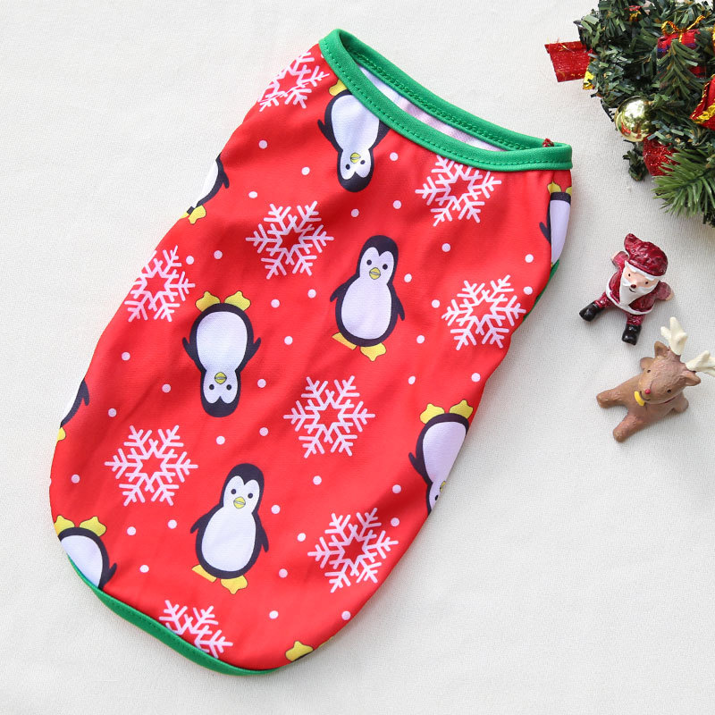 Gilet de Noël avec fond rouge et pingouin noir