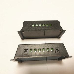 Regolatore di carica per lampione solare PWM 12/24V 40A automatico con uscita cc e Display LCD - Product Image 6