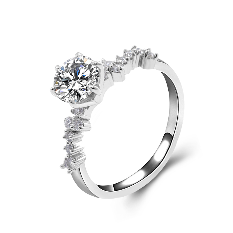 แหวนมอยซาไนต์ทองแท้ 14K