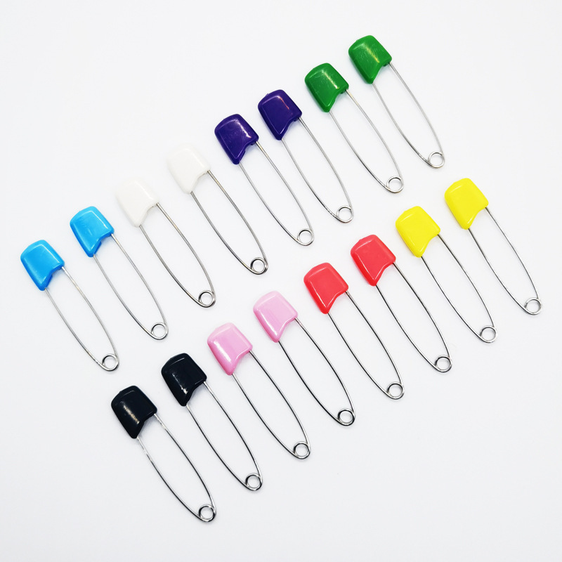 Pin's enfant - couleurs mélangées