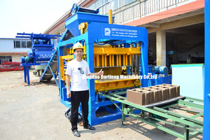 Vibration Motor Light Weight Honcha Brick <strong>Machine</strong> Making Automatic Cement <strong>Qt5</strong> 15 <strong>Block</strong> Making <strong>Machine</strong> Hf Machinery - Product Image 5