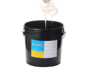 Menor preço Impressão deslocada High <span class=keywords><strong>Gloss</strong></span> UV verniz para o revestimento de papel Resistente ao desgaste
