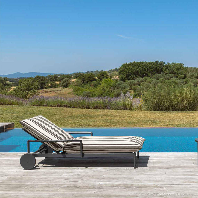 เตียงอาบแดด