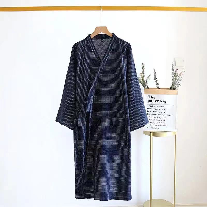 Camisón de rayas verticales azul oscuro