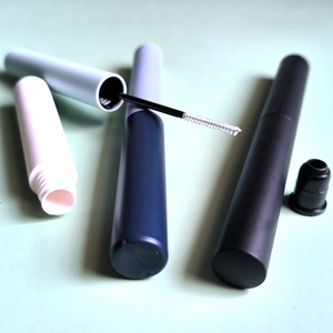 J122 Private Label 5ml Lipstick Eyeliner Lipgloss Plastic Container Empty Mascara <strong>Tubes</strong> Packaging with <strong>Slender</strong> Brush Head Hair - Product Image 3