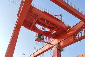 5Ton-100Ton Rail Terminal or Sea Port Gantry Crane for <strong>Container</strong> <strong>Loading</strong> <strong>and</strong> <strong>Unloading</strong> - Product Image 5