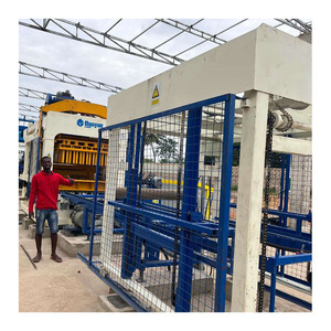 QT10-15 línea de producción de bloques completamente automática con el sistema de curación, carrito de dedos automático, máquina de fabricación de bloques de elevador - Product Image 6