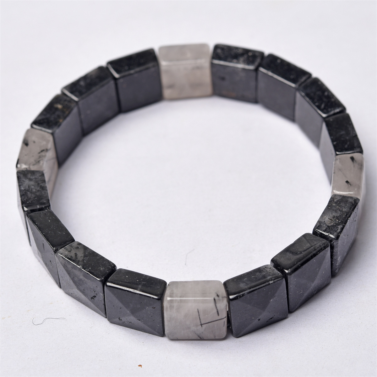 Black rutile