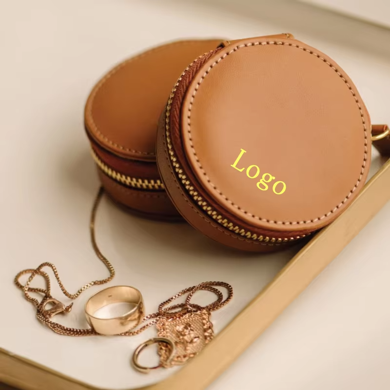 สีน้ำตาล