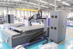 Automatic Tool Changer 4 Axis 1325 <strong>CNC</strong> Wood Cutting Machine Atc <strong>CNC</strong> <strong>Router</strong> 3 Axis Syntec <strong>Controller</strong> <strong>CNC</strong> <strong>Router</strong> - Product Image 4