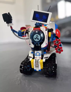 Robot de deformación eléctrica para niños, ensamblaje DIY, rompecabezas, bloques de construcción, programación, juegos de iluminación, Material plástico incluido