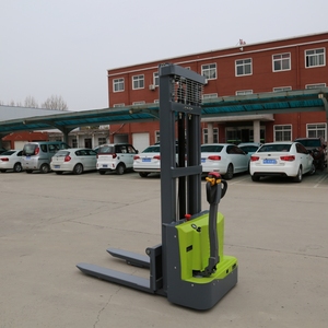 <strong>Manual</strong> Hydraulic <strong>Stacker</strong> <strong>Machine</strong> 1500kg Semi Electric <strong>Stacker</strong> - Product Image 3