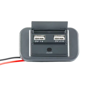 双<span class=keywords><strong>USB</strong></span>插座汽车充电器快速充电15w房车<span class=keywords><strong>USB</strong></span>插座，带开关按钮12-24v汽车巴士船厂家直销