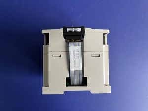 Módulo de unidad de entradas analógicas PLC de la serie FX2N, nuevo y original, 100%, de la serie FX2N, 1/2"