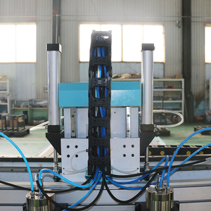 Enrutador de máquina de tallado de madera CNC de cabezales múltiples 1325, trabajo de cuerpo pesado sin problemas, cómodo de usar, procesamiento de múltiples piezas - Product Image 5