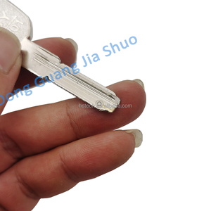 JS SPDI-1 The irregular-shaped <strong>key</strong> with float beads is blank The Italian <strong>key</strong> is blank. - Product Image 4