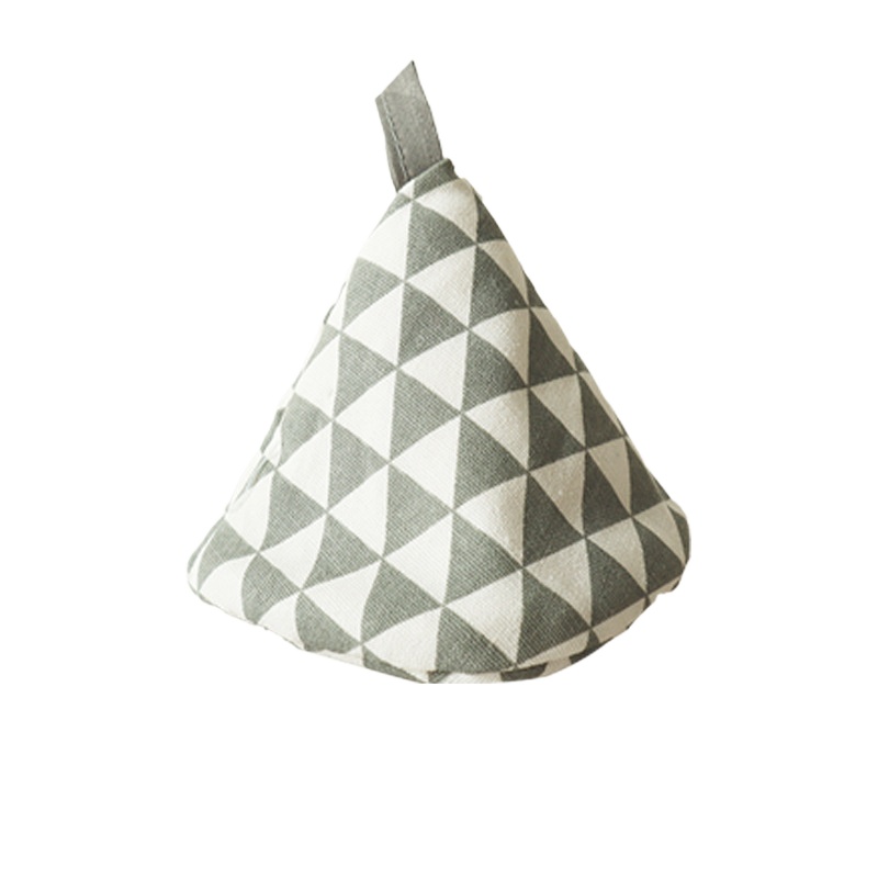 Grey triangle