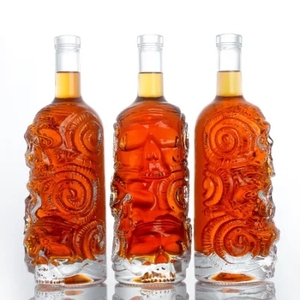 定制创意花式玻璃酒瓶装饰美杜莎头骨酒伏特加玻璃瓶带软木塞
