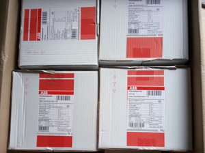 TMax储能电机操作机构Moe 24V 110V 220V 380V (适用于T4/6) - Product Image 3