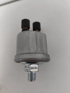 <strong>Daewoo</strong> DL08 De12tis Engine Parts 30130900325 301309-00325 65274417009 65.27441-7009 Compatible Oil Pressure <strong>Sensor</strong> Sender