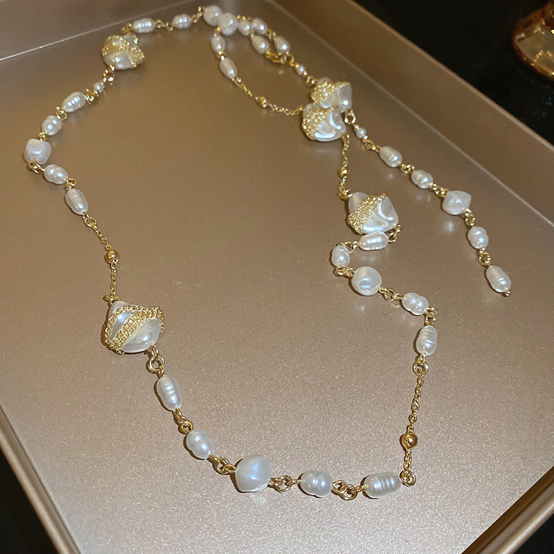 61irregular round ball imitation pearl necklace