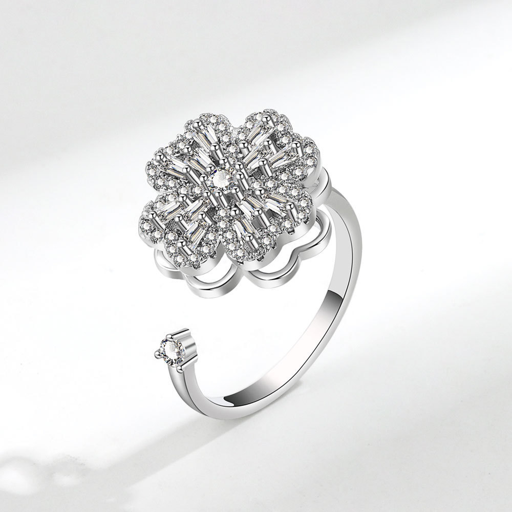 White gold color