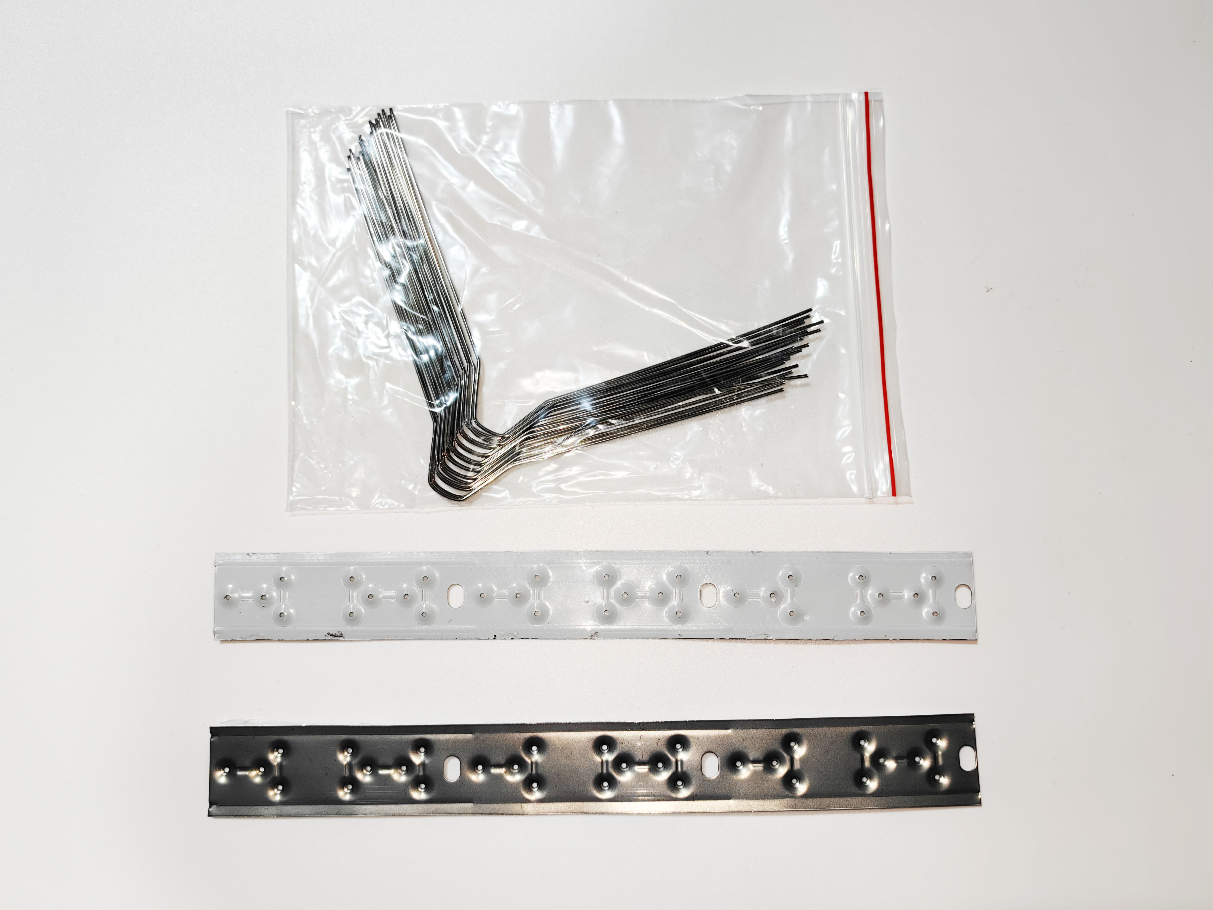 Base PC 25 cm anti-oiseaux 30 coups de couteau