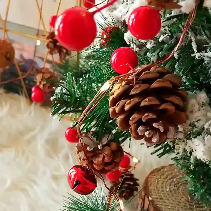 Праздничная Рождественская гирлянда Pinecone, колокольчик с красными ягодами, Сказочная светодиодная гирлянда на дерево, декоративная Рождественская гирлянда с питанием от батарейки, световая гирлянда