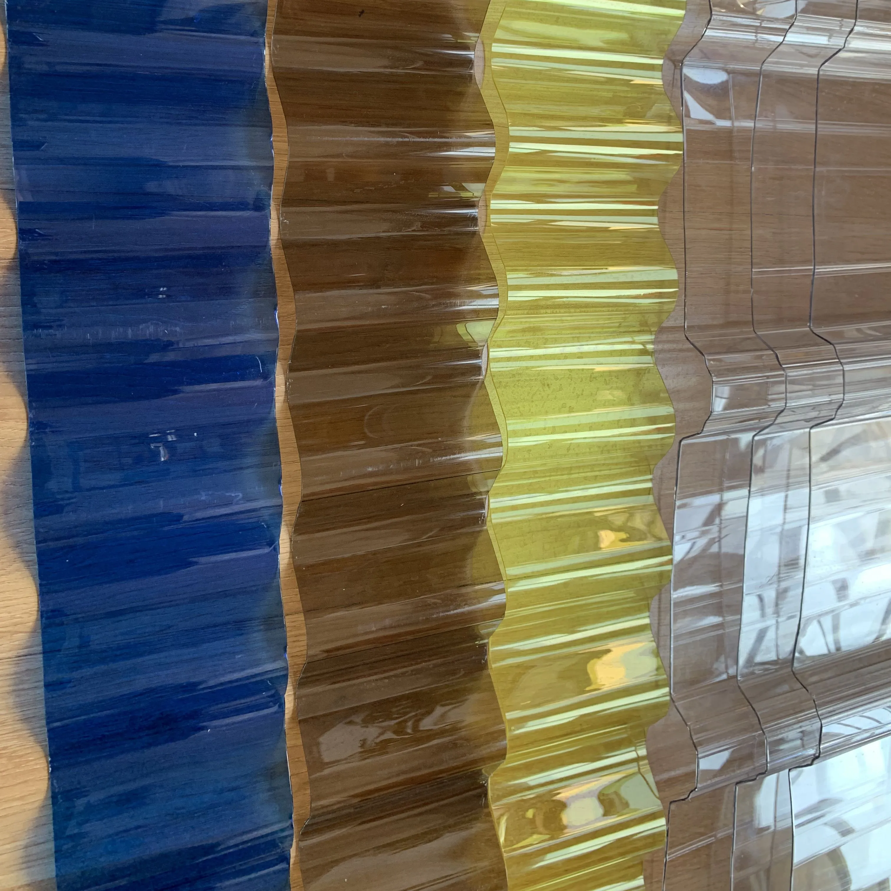 Paneles de plástico para techo, lámina flexible de policarbonato corrugado, uv, 0,9mm-2mm de espesor