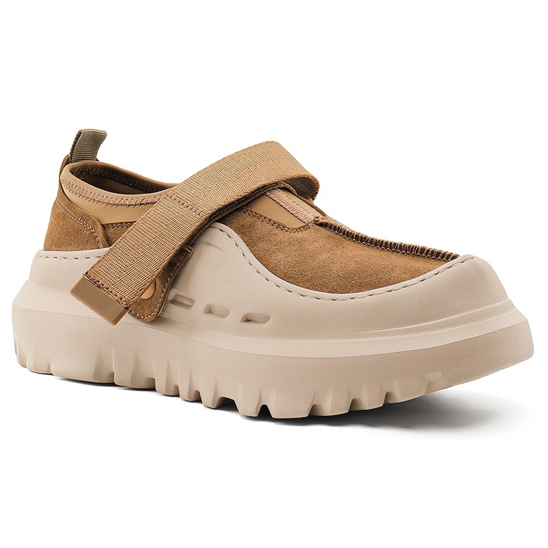 สีน้ำตาล