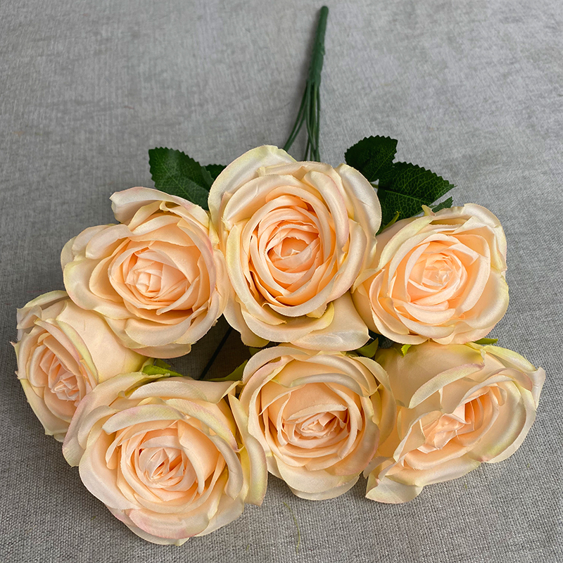 Arancione chiaro